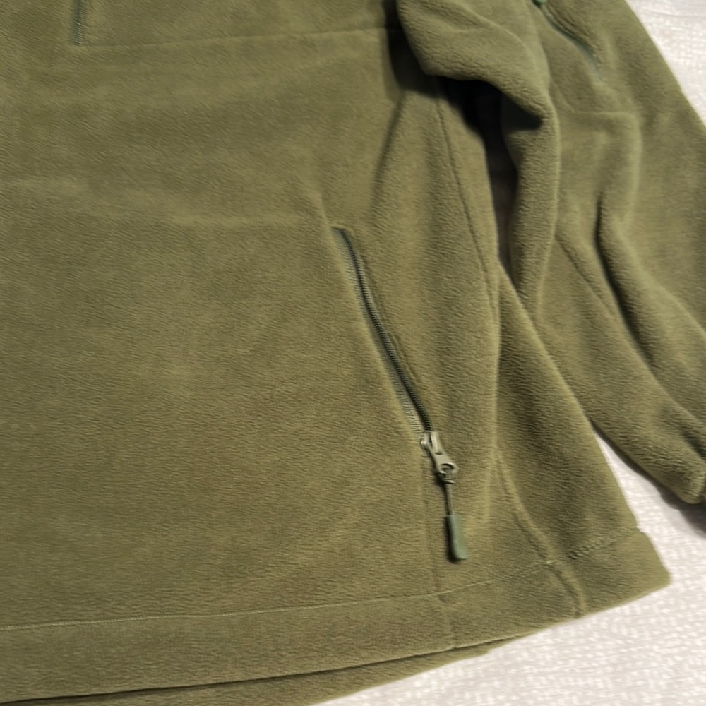 Baerskin TrueSweat Olive Green Hoodie - Picture 3 of 15